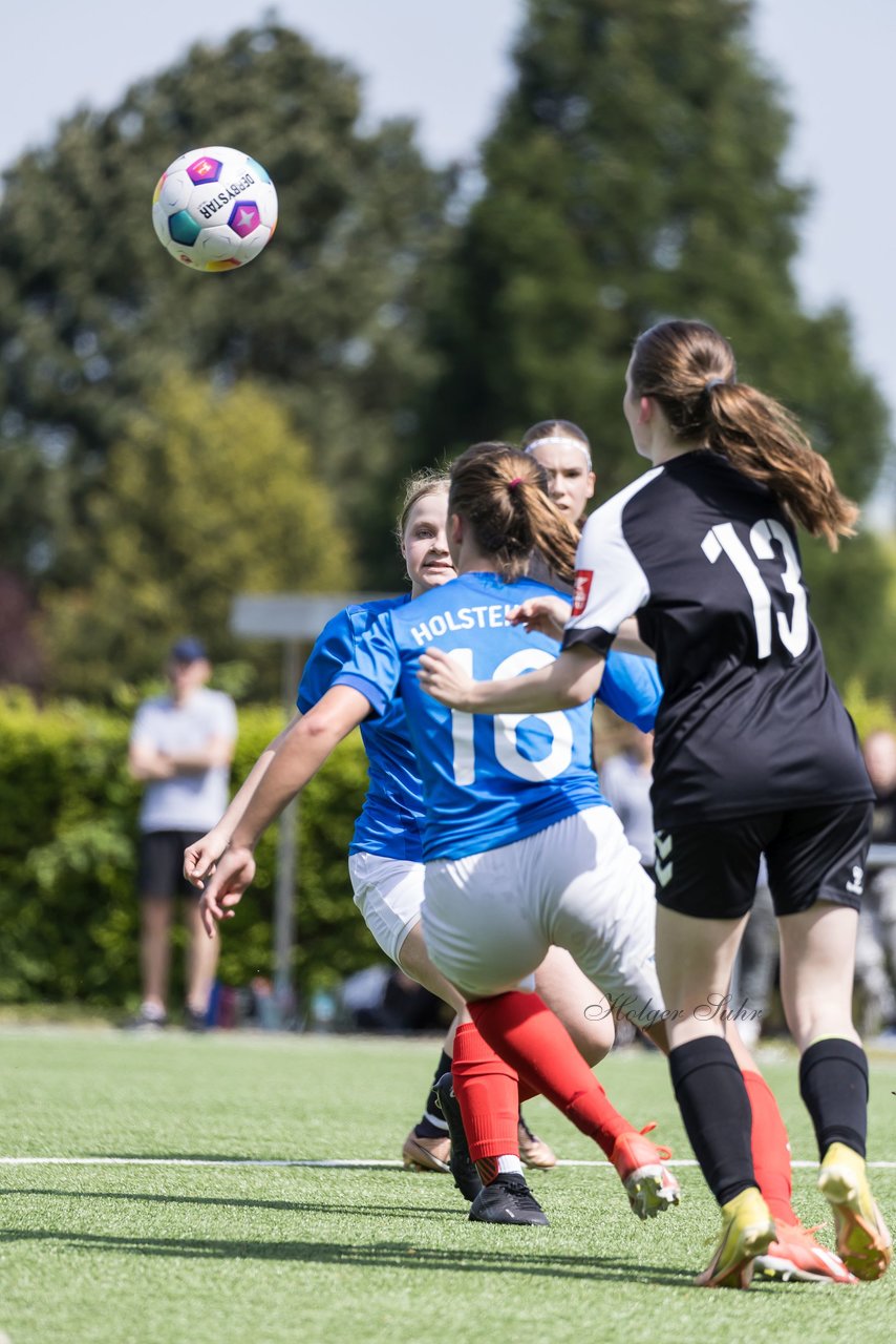 Bild 178 - wBJ SH-Pokalfinale  Holstein-Kiel - SV Viktoria : Ergebnis: 1:0